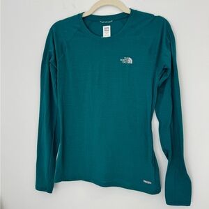 The North Face vapor wick long sleeve